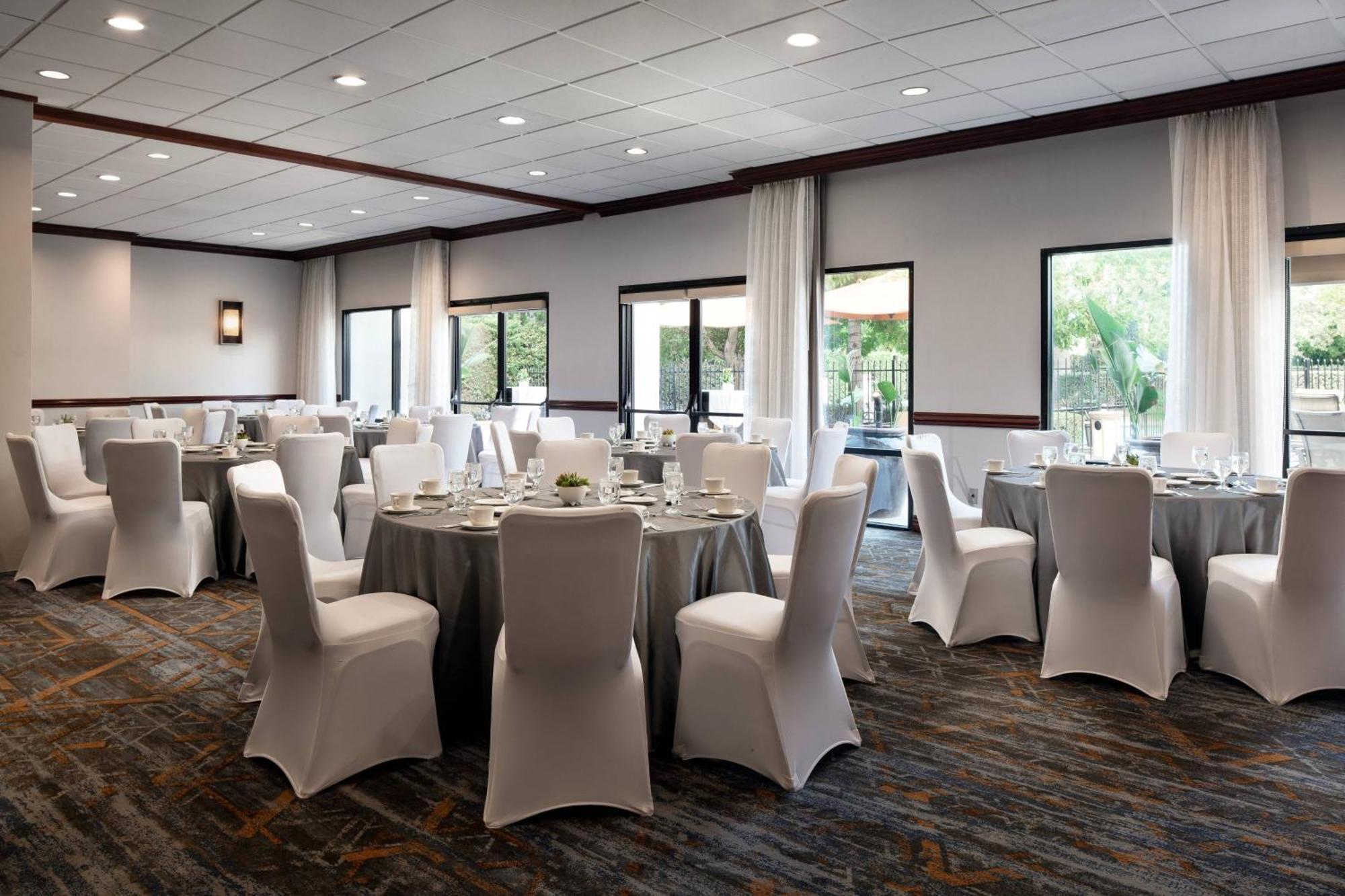 Marriott Riverside At The Convention Center Ngoại thất bức ảnh